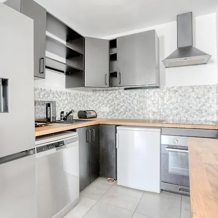Comme A La Maison 아파트 *